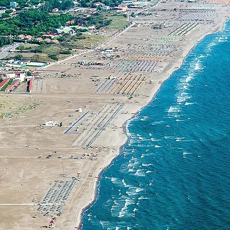 Gorgeous Flat 200 Metres From The Sea Apartment Rosolina Mare