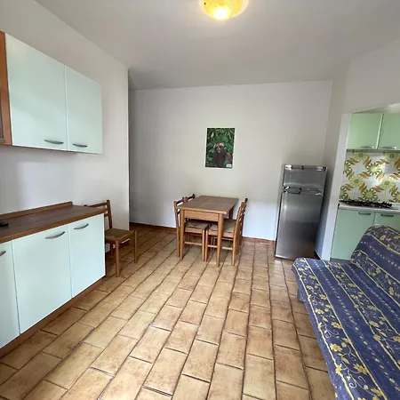 Apartment Gorgeous Flat 200 Metres From The Sea Rosolina Mare