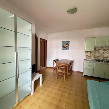 Gorgeous Flat 200 Metres From The Sea